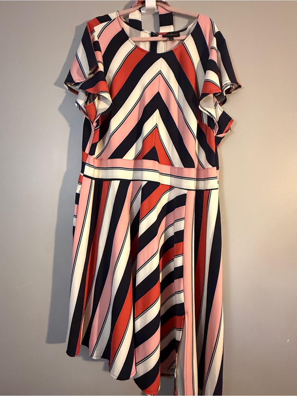 Lane Bryant Sz 26 
Striped Dress in Navy, Coral, Cream, Pink